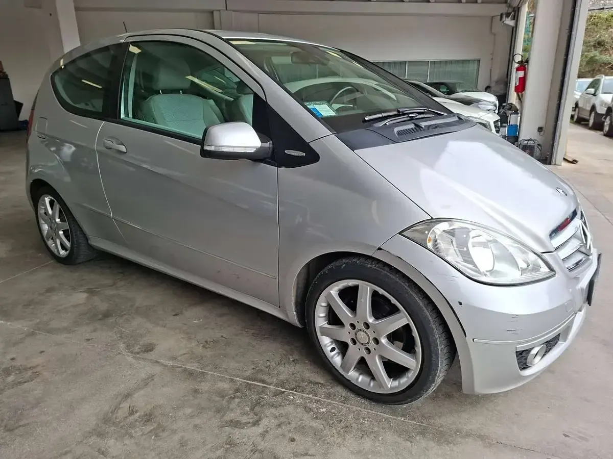 Usata Mercedes A180 109 CV (80 kW) 2009 Other Monovolume
