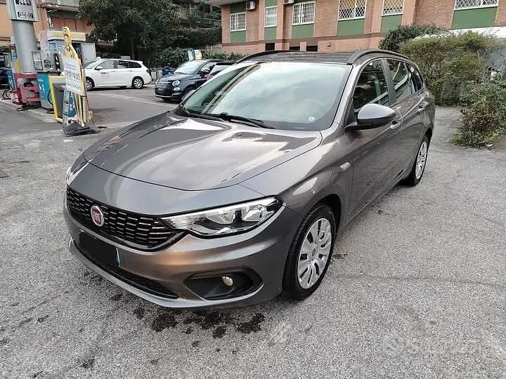 Usata Fiat Tipo Lounge 120 CV (88 kW) 2017 Station wagon