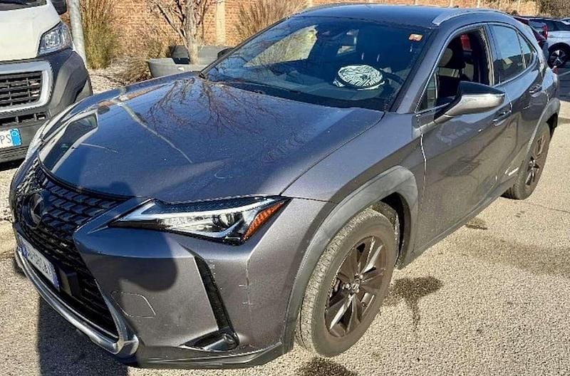 Grigio Usata 2020 Lexus UX 250h Executive Line SUV | 18.900 € (Ottimo prezzo) - Immagine 1/4