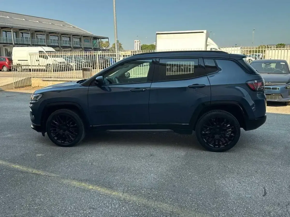 Usata Jeep Compass 131 CV (96 kW) 2024 Blu SUV