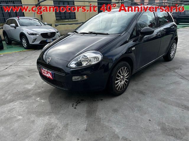 Usata Fiat Punto Street 69 CV (50 kW) 2018 Nero Station wagon