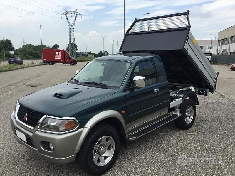 Usata Mitsubishi L200 115 CV (84 kW) 2003 Pick-up
