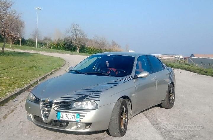 Usata Alfa Romeo 156 116 CV (85 kW) 2003 Grigio Berlina