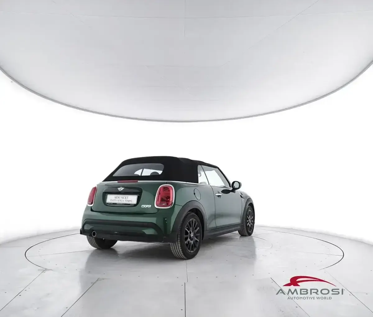 Usata Mini Cooper Cabriolet Classic 136 CV (100 kW) 2023 Verde Cabrio