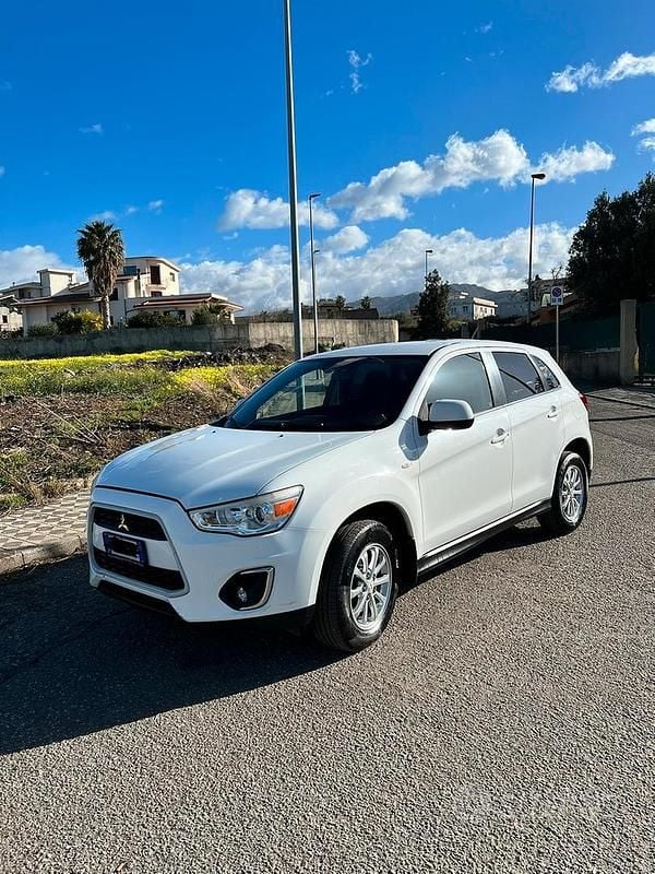 Usata Mitsubishi ASX 116 CV (85 kW) 2013 Bianco SUV