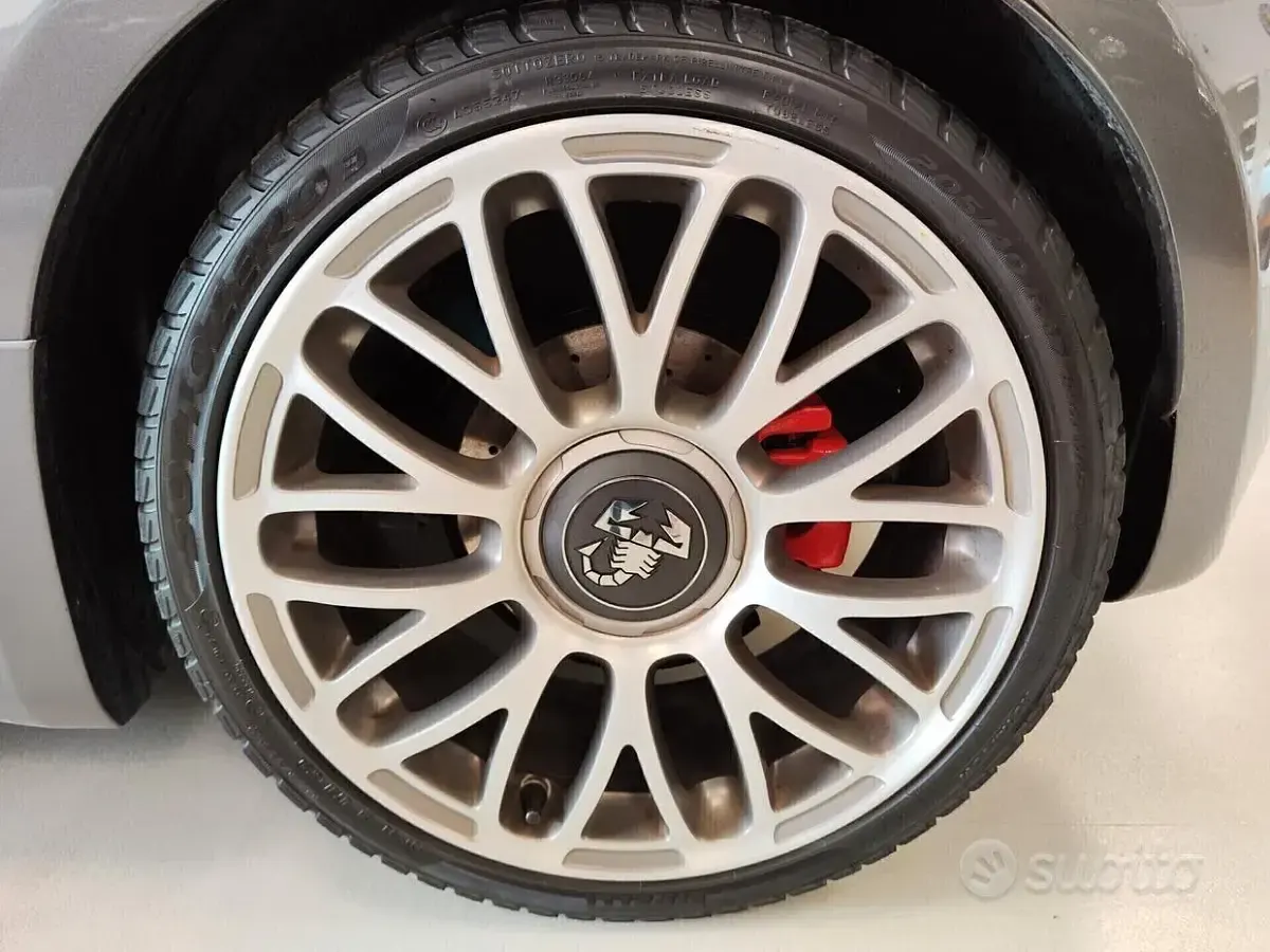 Usata Abarth 500 Custom 135 CV (99 kW) 2015 Grigio Utilitaria
