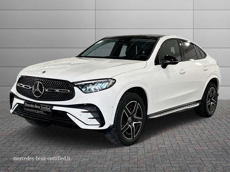 Bianco Usata 2024 Mercedes GLC300e Advanced Coupé | 61.900 € (Cara) - Immagine 1/4
