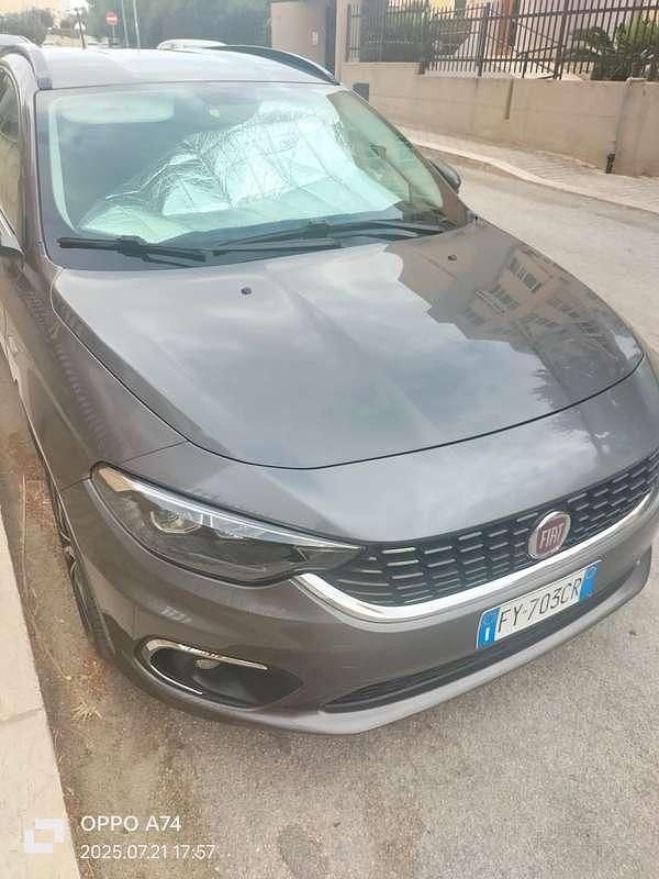 Usata Fiat Tipo Business 129 CV (94 kW) 2019 Grigio Station wagon
