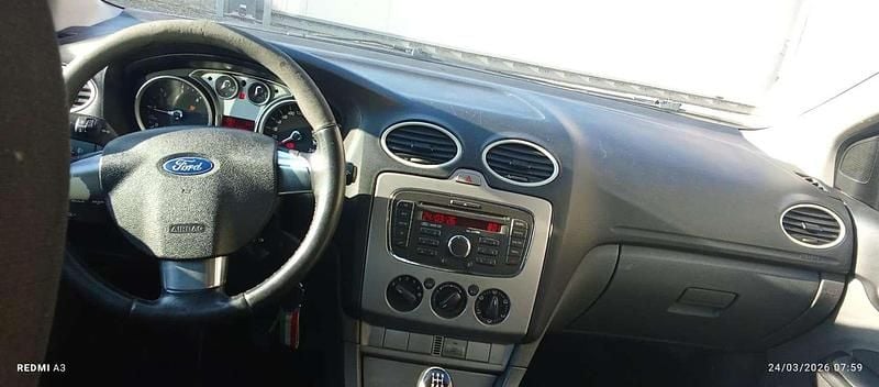 Usata Ford Focus Style 109 CV (80 kW) 2010 Blu/azzurro Station wagon