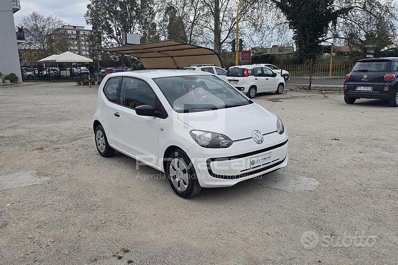 Usata VW up! CLUB 60 CV (44 kW) 2015 Bianco Utilitaria
