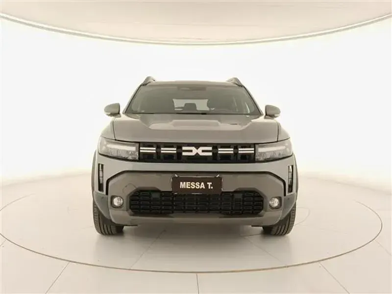 Usata Dacia Duster Journey 140 CV (102 kW) 2025 Grigio chiaro SUV
