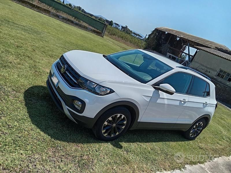 Usata 2023 VW T-Cross SUV | 18.500 € (Buon prezzo) - Immagine 1/4