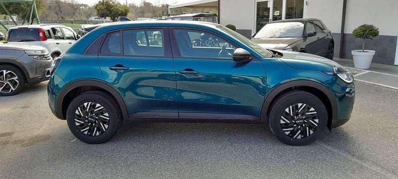 Nuova Fiat 600 Business 101 CV (74 kW) 2026 Verde mare SUV