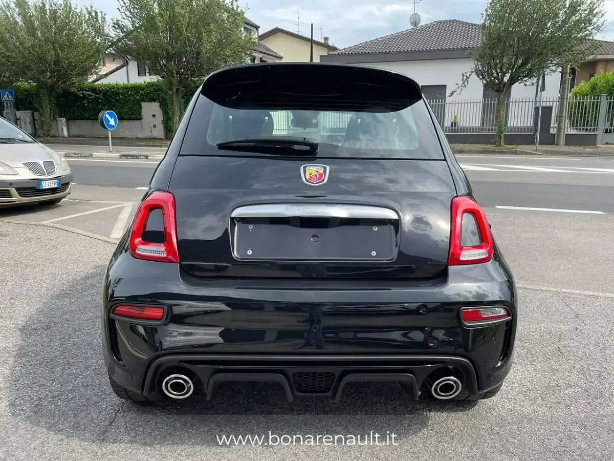 Usata Abarth 595 144 CV (105 kW) 2022 Nero Berlina