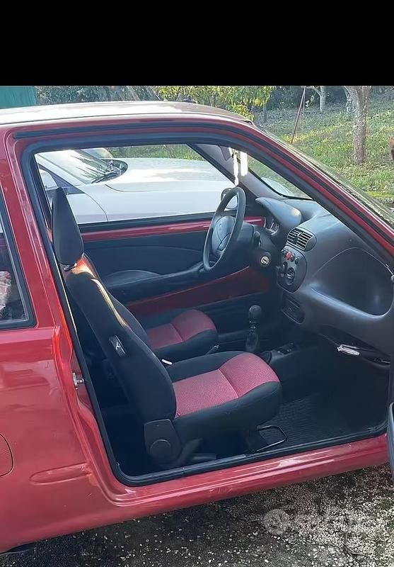 Usata Fiat Seicento 54 CV (39 kW) 2003 Rosso Utilitaria