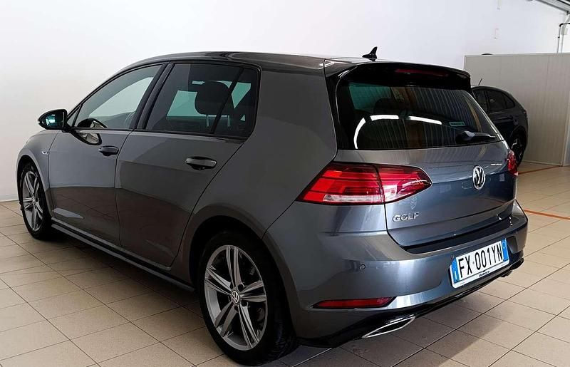 Second-hand VW Golf VII Sportline 116 CP (85 kW) 2019 Gri Berlinǎ
