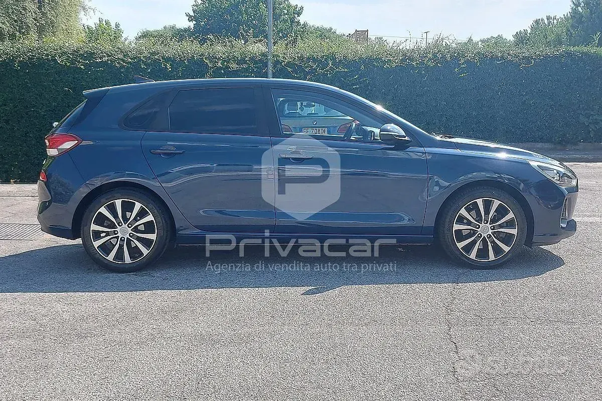 Usata Hyundai i30 136 CV (100 kW) 2018 Bluazzurro Utilitaria