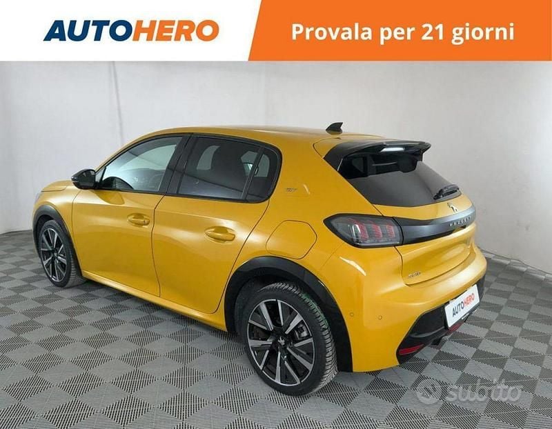 Usata Peugeot 208 GT 131 CV (96 kW) 2021 Giallo Utilitaria