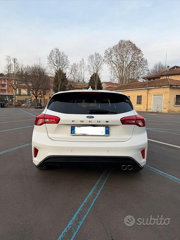 Usata Ford Focus Business Edition 120 CV (88 kW) 2018 Bianco Berlina