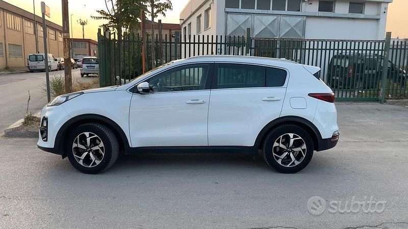 Usata Kia Sportage 116 CV (85 kW) 2019 Bianco SUV