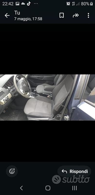 Käytetty Opel Astra 101 HP (74 kW) 2008 Sininen Sedan
