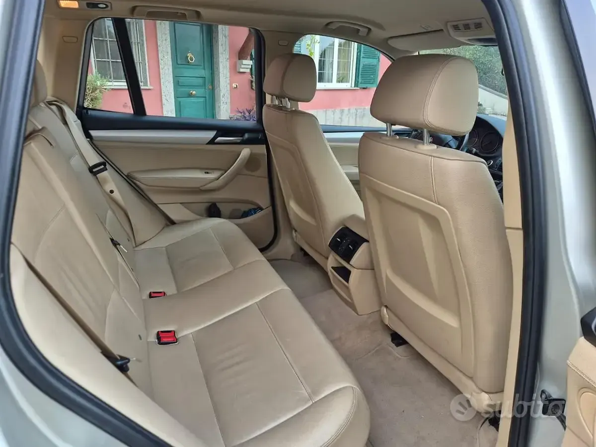 Usata BMW X3 258 CV (189 kW) 2011 Giallo SUV