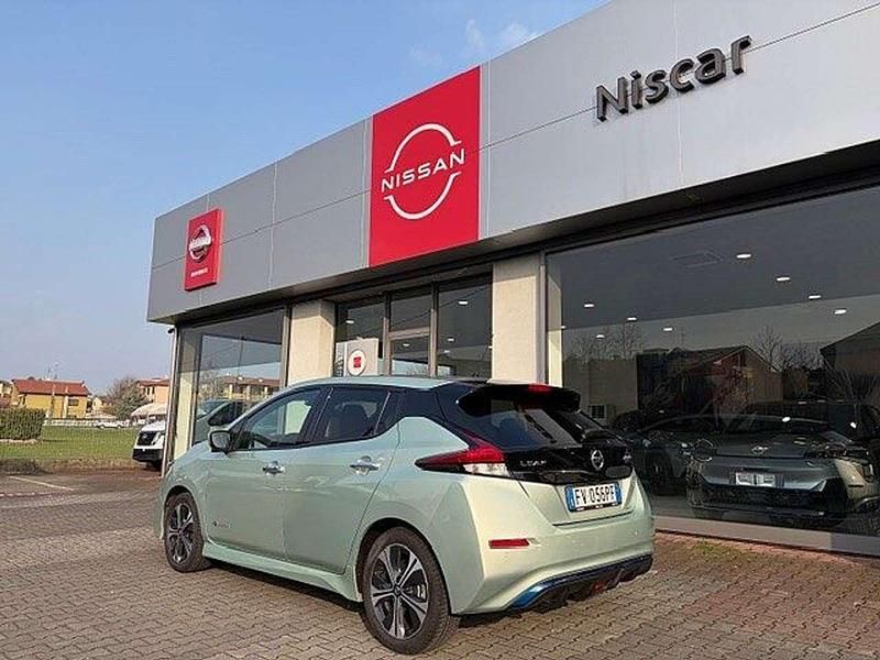 Usata Nissan Leaf N-Connecta 89 kW (122 CV) 2019 Grigio Utilitaria