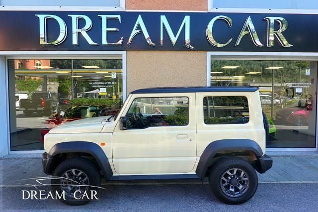 Usata Suzuki Jimny 102 CV (75 kW) 2019 Nero metallizzato SUV