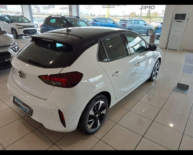 Occasion Opel Corsa-e GS Line 2022 Blanc Citadine
