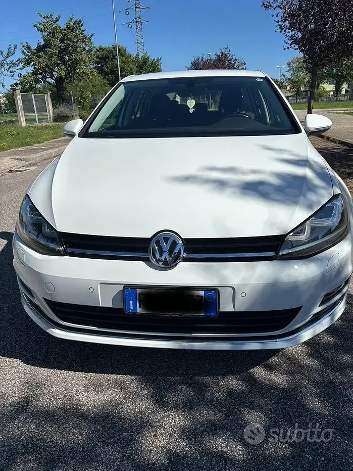 Usata VW Golf VII Highline 116 CV (85 kW) 2017 Bianco Berlina