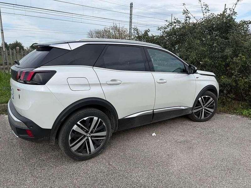 Usata Peugeot 3008 GT 179 CV (131 kW) 2018 Bianco SUV