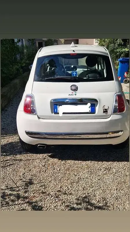 Usata Fiat 500 Pop 75 CV (55 kW) 2010 Bianco Utilitaria