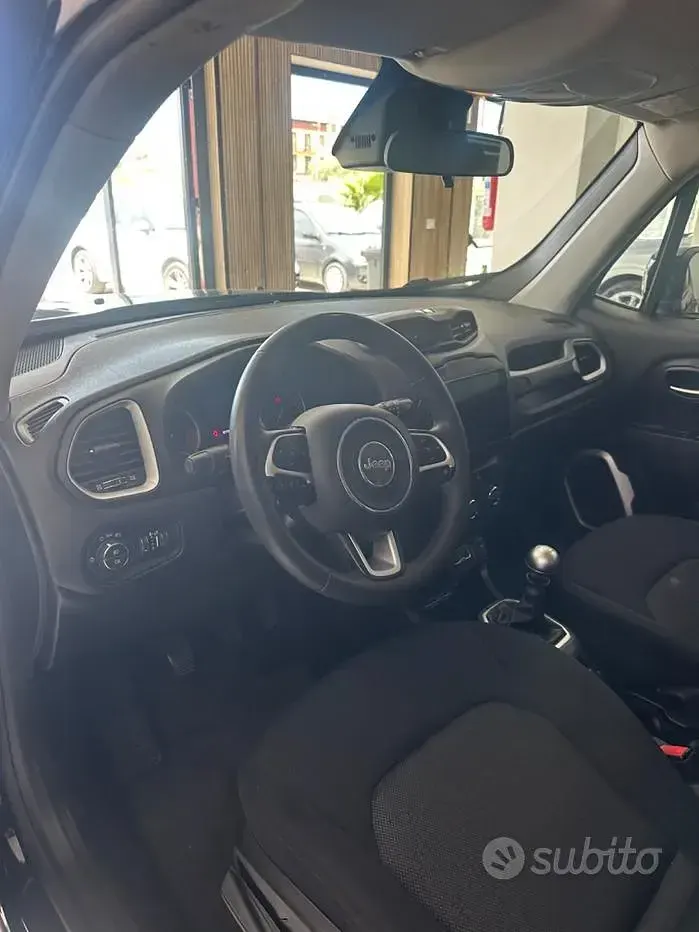 Usata Jeep Renegade Longitude 120 CV (88 kW) 2020 Nero SUV