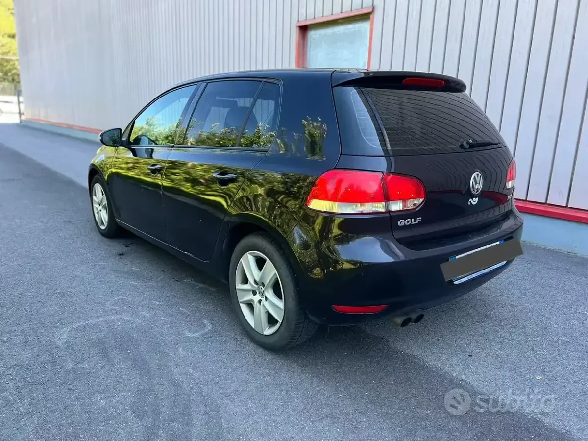Usata VW Golf VI Sportline 110 CV (80 kW) 2009 Nero Utilitaria