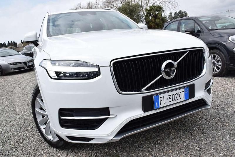Usata Volvo XC90 Momentum 190 CV (139 kW) 2017 Bianco SUV