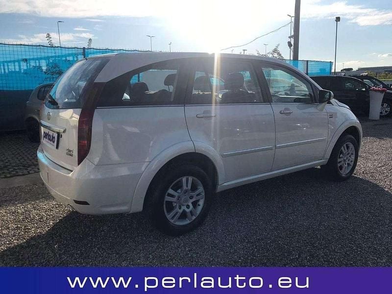Usata Tata Aria 150 CV (110 kW) 2015 Bianco Monovolume