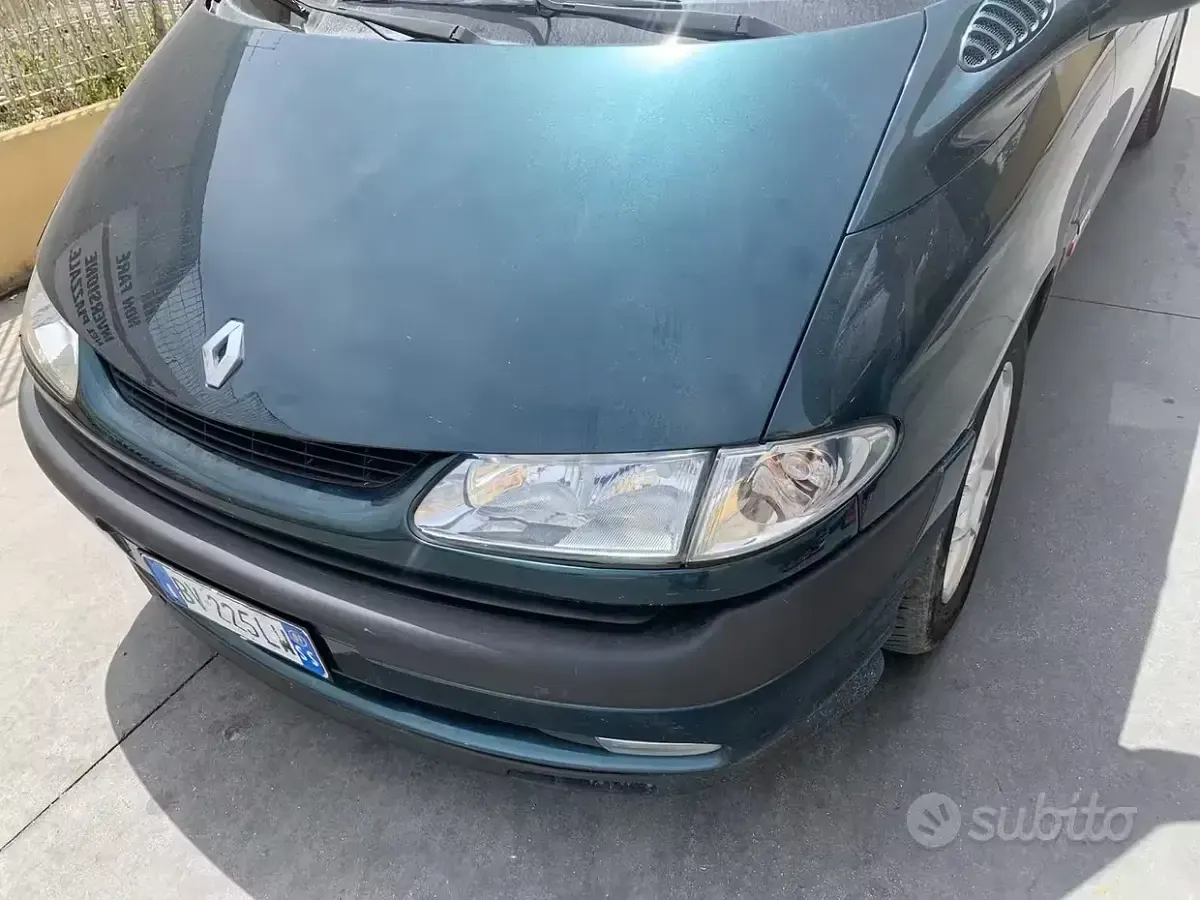 Usata Renault Espace Initiale 129 CV (94 kW) 2001 Verde Monovolume