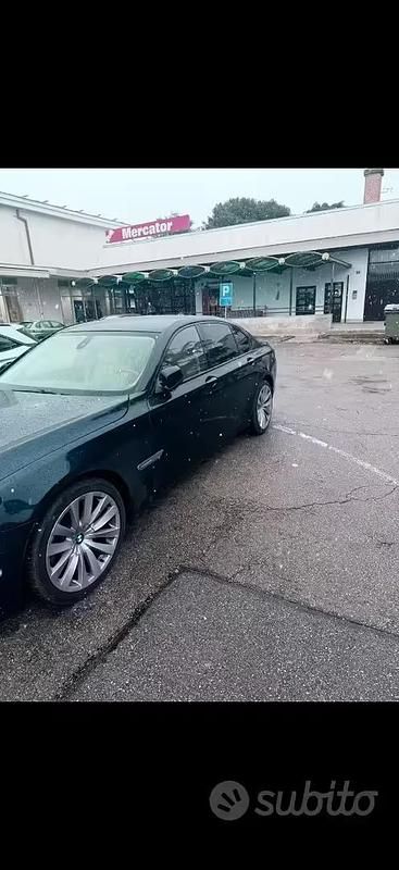 Usata BMW 730 245 CV (180 kW) 2010 Blu Berlina
