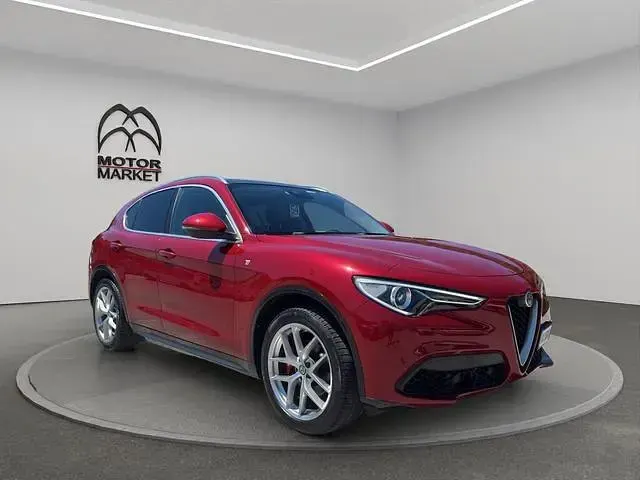 Usata Alfa Romeo Stelvio Ti 280 CV (205 kW) 2021 Rosso SUV