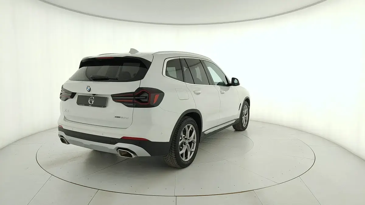 Usata BMW X3 Comfort Edition 292 CV (214 kW) 2023 Bianco SUV