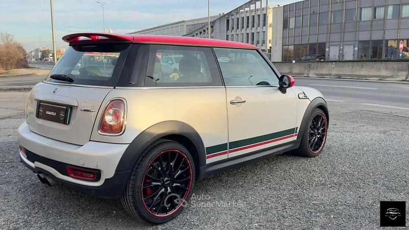 Begagnad Mini John Cooper Works Clubman 213 HK (156 kW) 2011 Grå Kombi
