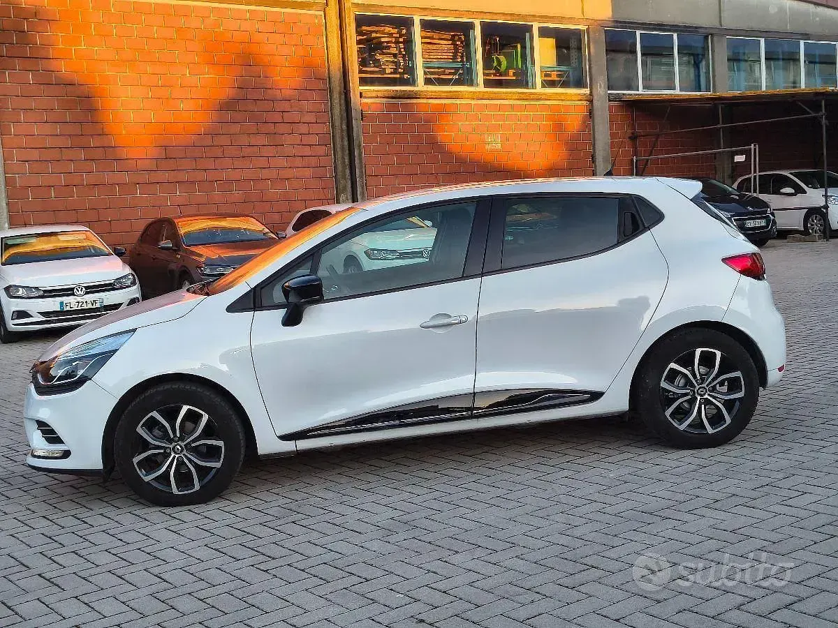 Usata Renault Clio 90 CV (66 kW) 2018 Bianco Utilitaria