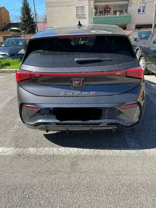 Usata Cupra Born 150 kW (204 CV) 2022 Utilitaria