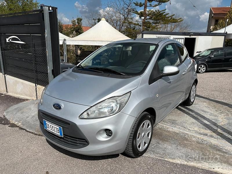 Usata Ford Ka Titanium 75 CV (55 kW) 2009 Grigio Utilitaria