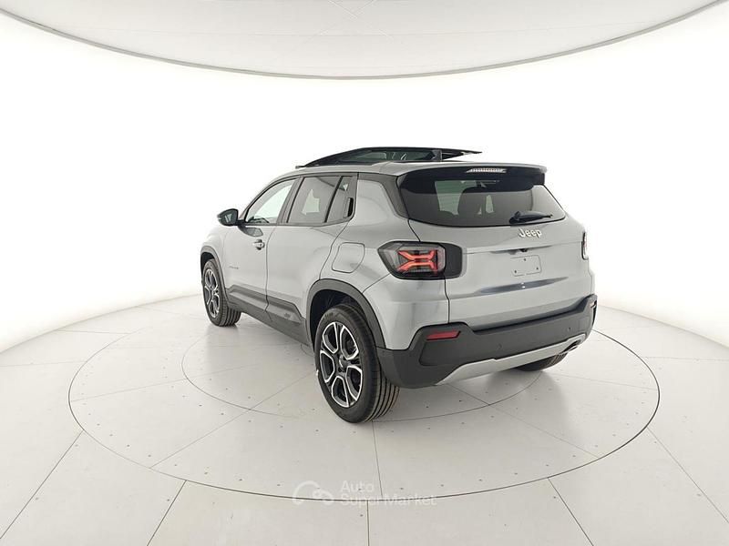 Nuova Jeep Avenger Summit 109 CV (80 kW) 2025 Grigio SUV