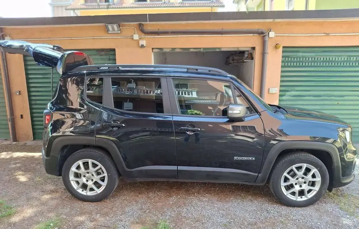 Usata Jeep Renegade Limited 120 CV (88 kW) 2019 Nero SUV
