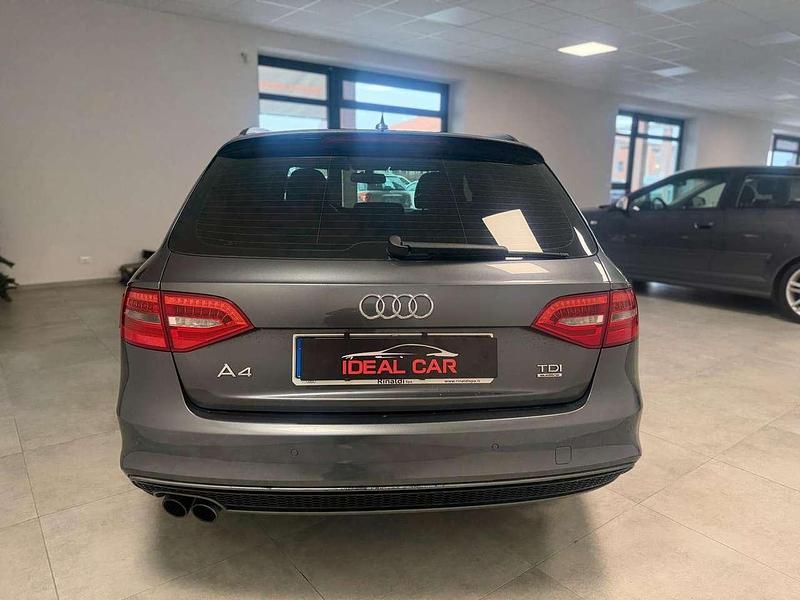 Usata Audi A4 Business Plus 190 CV (139 kW) 2014 Grigio Station wagon