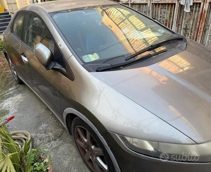 Usata Honda Civic 2007 Marrone Berlina