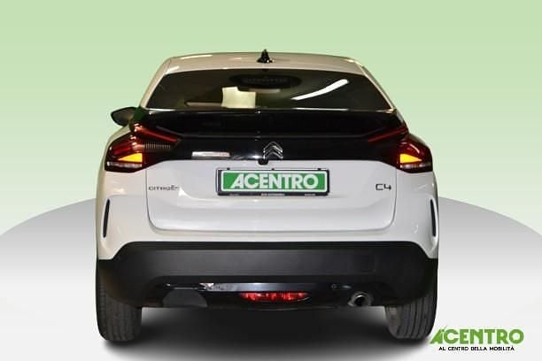 Usata Citroën C4 Shine 131 CV (96 kW) 2023 Bianco SUV