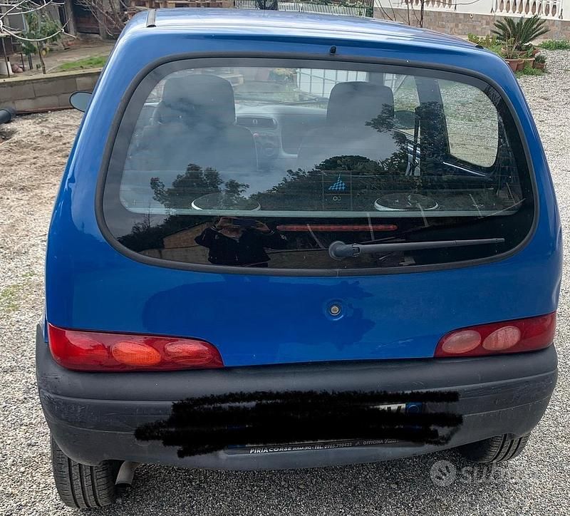 Usata Fiat Seicento 39 CV (28 kW) 1999 Blu Utilitaria